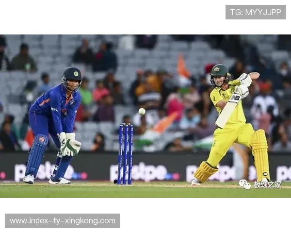 阿巴斯·阿弗里迪连中六个六，震撼板球世界，阿巴迪·埃弗亚视频