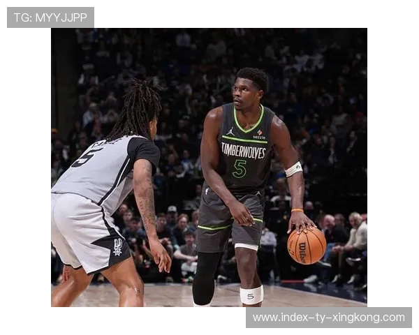 明尼苏达森林狼拉开比分，安东尼爱德华兹连得6分