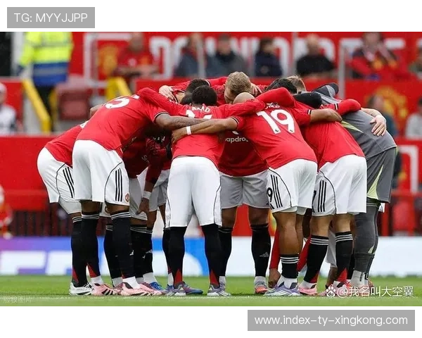 曼联回防速度略显迟缓